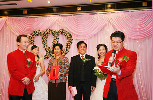2015婚礼证婚词精选 分享最全婚礼证婚词