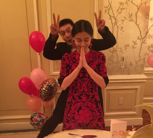 黄晓明为Baby庆26岁生日 网友：领证要吱一声哟