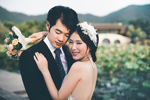 拍婚纱照笑不出来怎么办 小编教你怎么笑