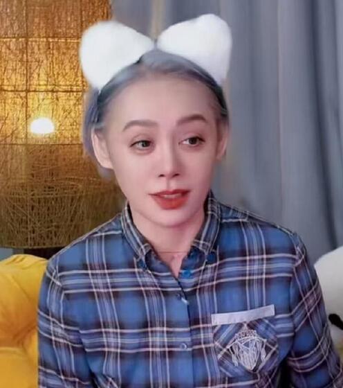 宁静说向太刘晓庆是恩人 倪萍蔡明是仰慕多年的前辈