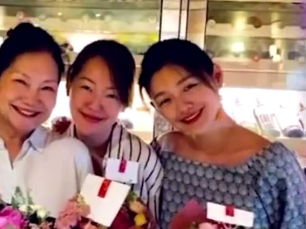 S妈深夜发文表达思念：宝贝为什么还不回来